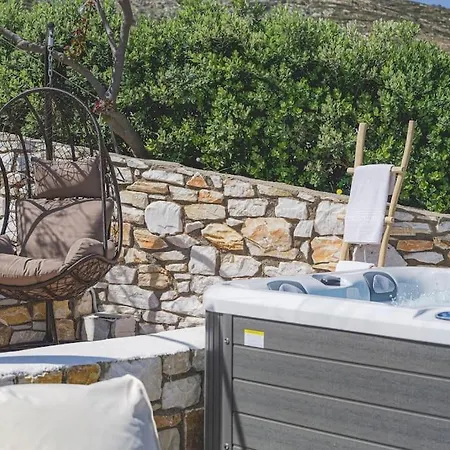 Feriehus Irini's House With Jacuzzi Dhragoulas