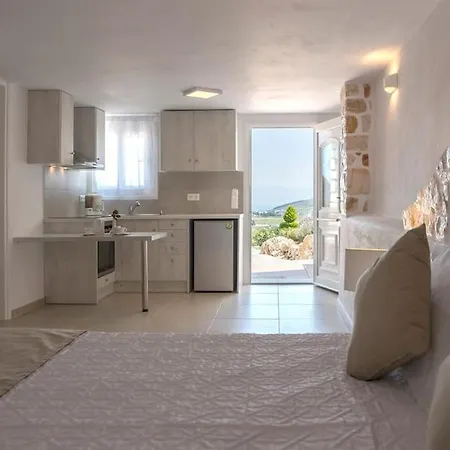 Irini's House With Jacuzzi