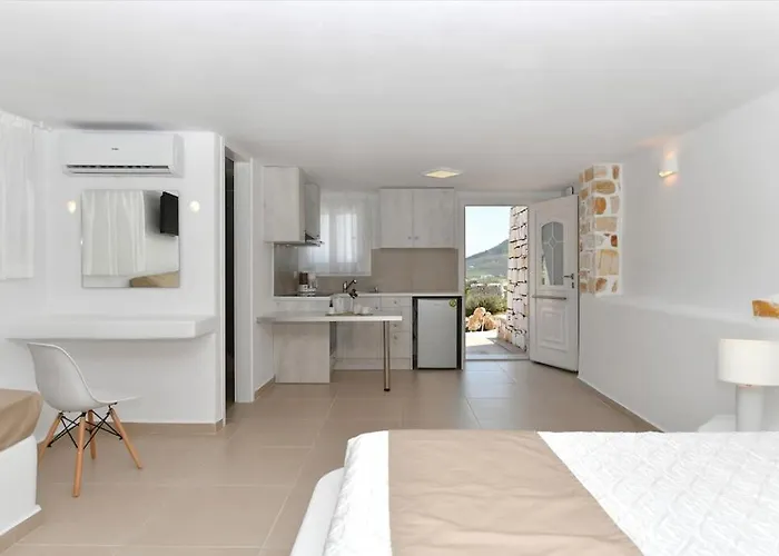 Irini's House With Jacuzzi Semesterbostad *